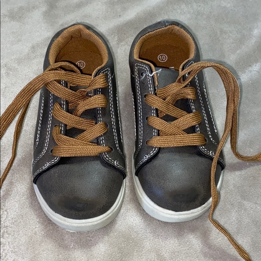 Toddler shoes